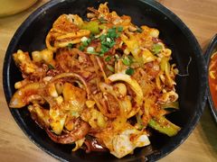 招牌辣鱿鱼五花肉煲-HOTISLAND海鸡岛·韩国料理(江南西店)