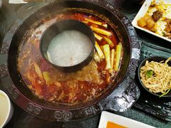 -重庆烧鸡公火锅(簋街店)