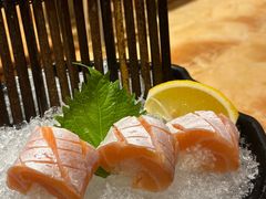 三文鱼腩刺身-万岁寿司(蓬江万达店)