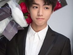 -ROSEONLY诺誓(国际广场购物中心店)