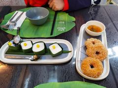 炸虾饼配泰国梅子酱-帕蓝·暹罗料理(大学路店)
