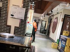 大堂-仁虎老火锅(黄泥磅店)