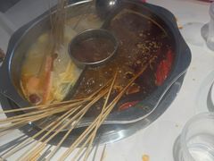 -佰人王串串香火锅(洋珠巷店)