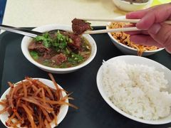-万盛园炖肉馆(云峰店)