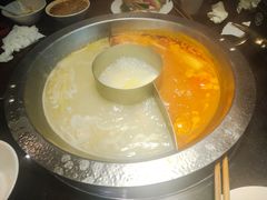 -巴邑火锅(江北万达店)