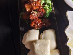 -河畔春天时尚餐厅