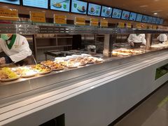 面包甜点陈列柜-北大家园食堂