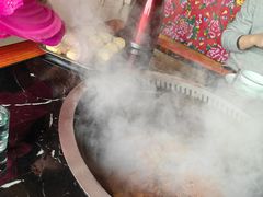 -三江鱼东北特色铁锅炖(骆驼店)