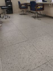 -PE SALON