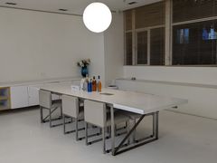 -卡罗酒店(东门晒布地铁站店)