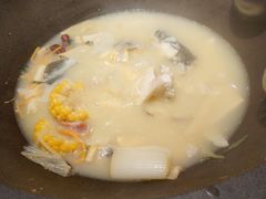 -咕嘟草帽鱼·牛奶一样的鲜鱼汤(包河万达广场创始店)