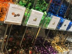 -VENCHI 闻绮(北京国贸商城店)