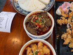 -炉小二铜锅牛蛙•川湘菜(三里屯店)
