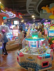 点击看大图 -卡通尼乐园(龙湖六合天街店)