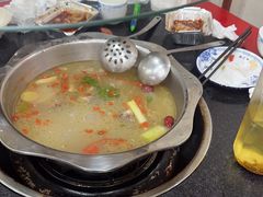 -牛得很·鲜牦牛肉烧烤·牛羊肉菌汤锅(康定店)
