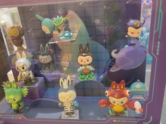 -泡泡玛特POPMART(上海环球港店)