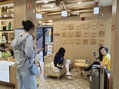 -霸王茶姬(南强街店)