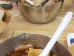 -魔都三兄弟酸辣粉·蘸卤炸串(虹桥万科店)