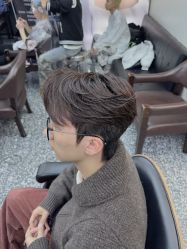 -藤野造型专业烫染接发