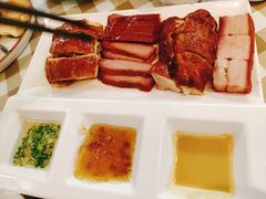 烧味拼盘-新大咀港式茶餐厅(宝山万达店)