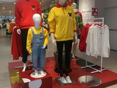 -美特斯邦威(新天地购物中心店)