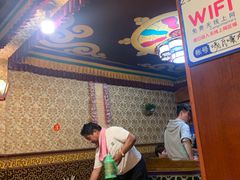 -嘎咓讓咘藏餐厅(团结新村店)