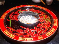 红白鸳鸯锅-矮板凳老火锅(宽窄巷子店)