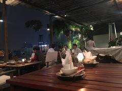 -Cau Go Vietnamese Cuisine