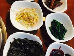 -亲昵春川鸡排(韩国美食街店)