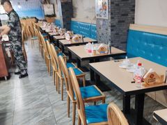 -老边饺子馆(西站店)
