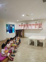 -成都星期8小镇(江宁南路店)