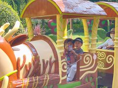 -七彩云南欢乐世界