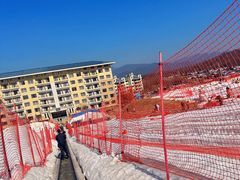 -鳌山滑雪度假区