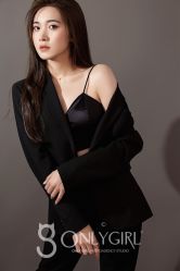 -onlygirl摄影美学馆高端定制(江滩店)