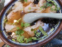 -老谢野馄饨(延安路店)