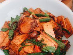 -关东小磨东北菜(上海长风大悦城店)