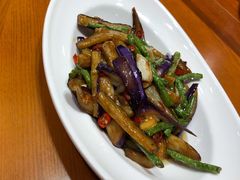 茄子爱豆角-万荣烤鸭店·北京菜(天坛店)