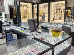 -三叶眼镜城(八佰伴店)