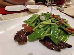 荷兰豆炒腊肉-太极·粤菜餐厅(亚运村鸟巢店)