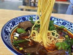 -褚记黄牛肉面(汉渝路店)