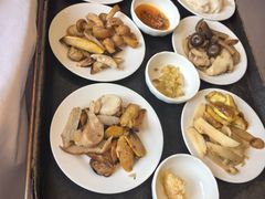 -天宜隆蘑菇宴火锅(石景山旗舰店)