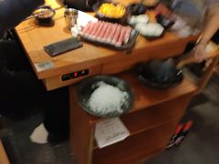 -呷哺呷哺(凯旋广场店)