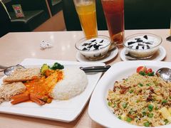 -佰搭果·广式茶餐厅(西华路店)