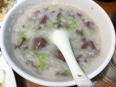 生滚猪红粥-黄但记老店·陈村粉食府