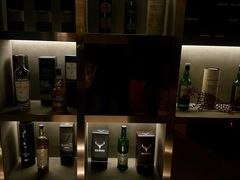 -145号U&Lounge Bar