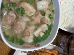 -南城香·饭香串香馄饨香(花园北路店)