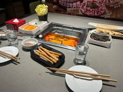 -海底捞火锅(旭辉MALL店)