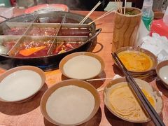 -周小明火锅(黑金冠社区店)