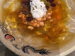 -小龙坎火锅(湖滨银泰in77店)