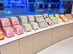 -好利来(上海长宁龙之梦店)